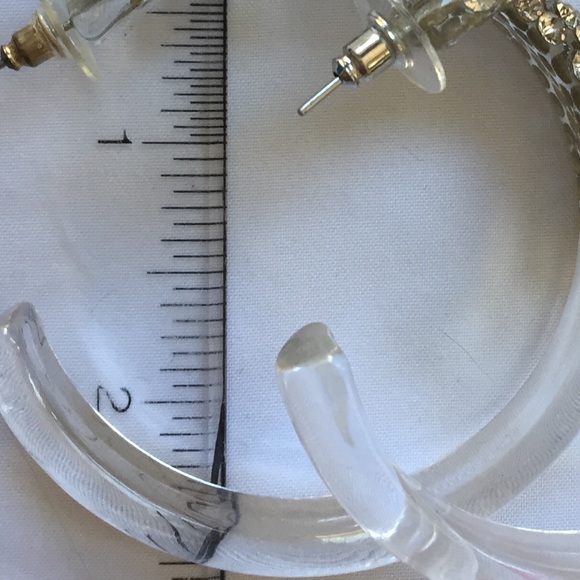 Crystal hoop earrings and three matching bracelets - Picture 3 of 5